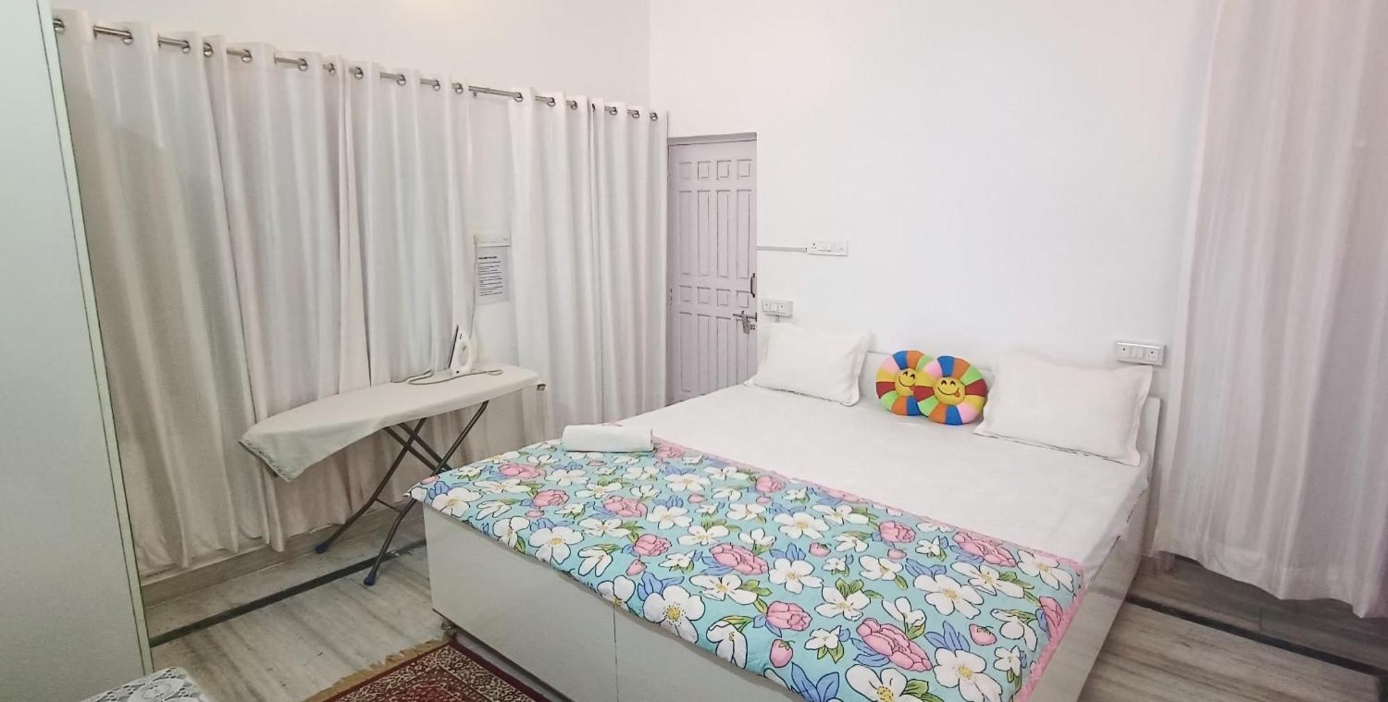 Private Cozy In A ! Guest house