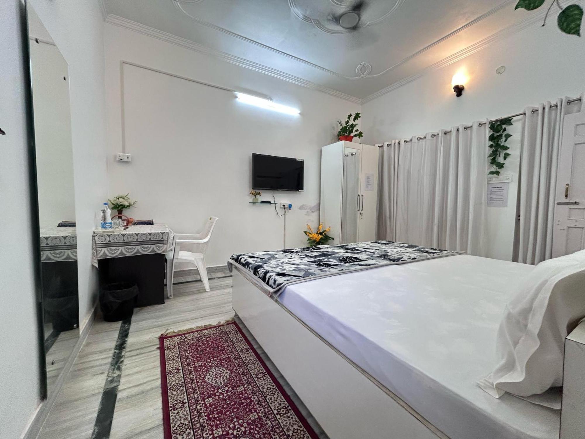 Private Cozy In A !
