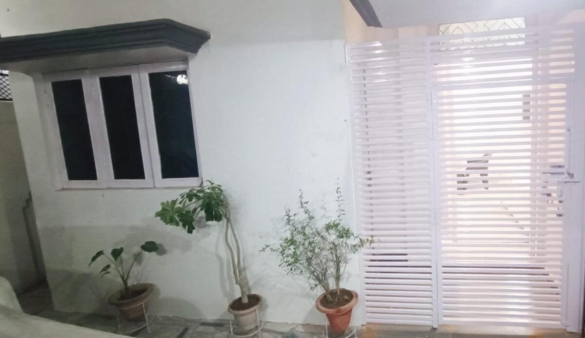 Private Cozy In A ! Guest house Lucknow